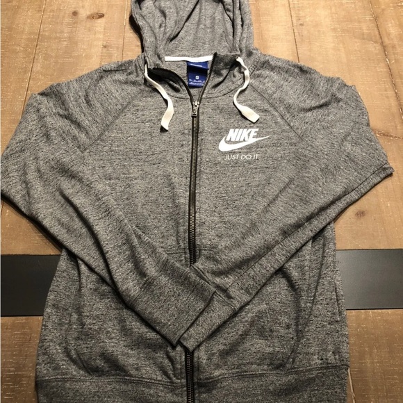 Nike Just Do It ~ Vintage Grey Women’s Hoodie Sz XS - Picture 2 of 3